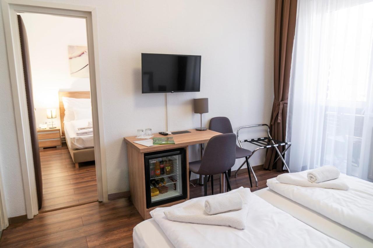 Ozoon Hotel Nyíregyháza Exteriör bild